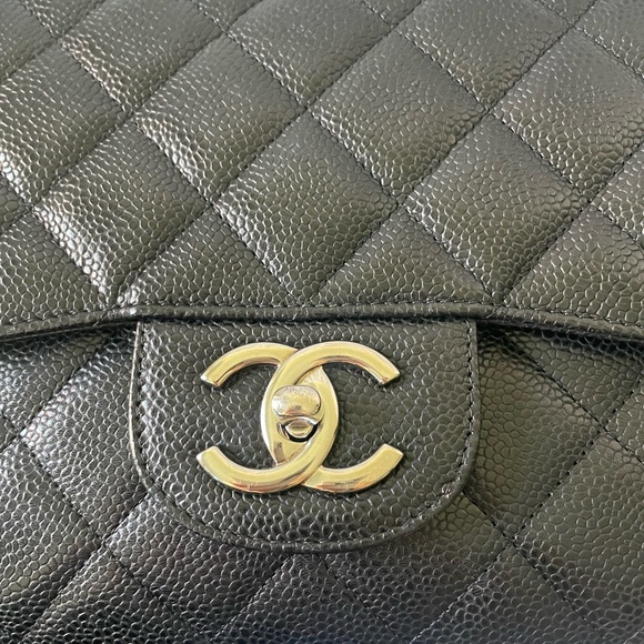 CHANEL caviar maxi double flap quilted black silver hardware - Picture 9 of 14
